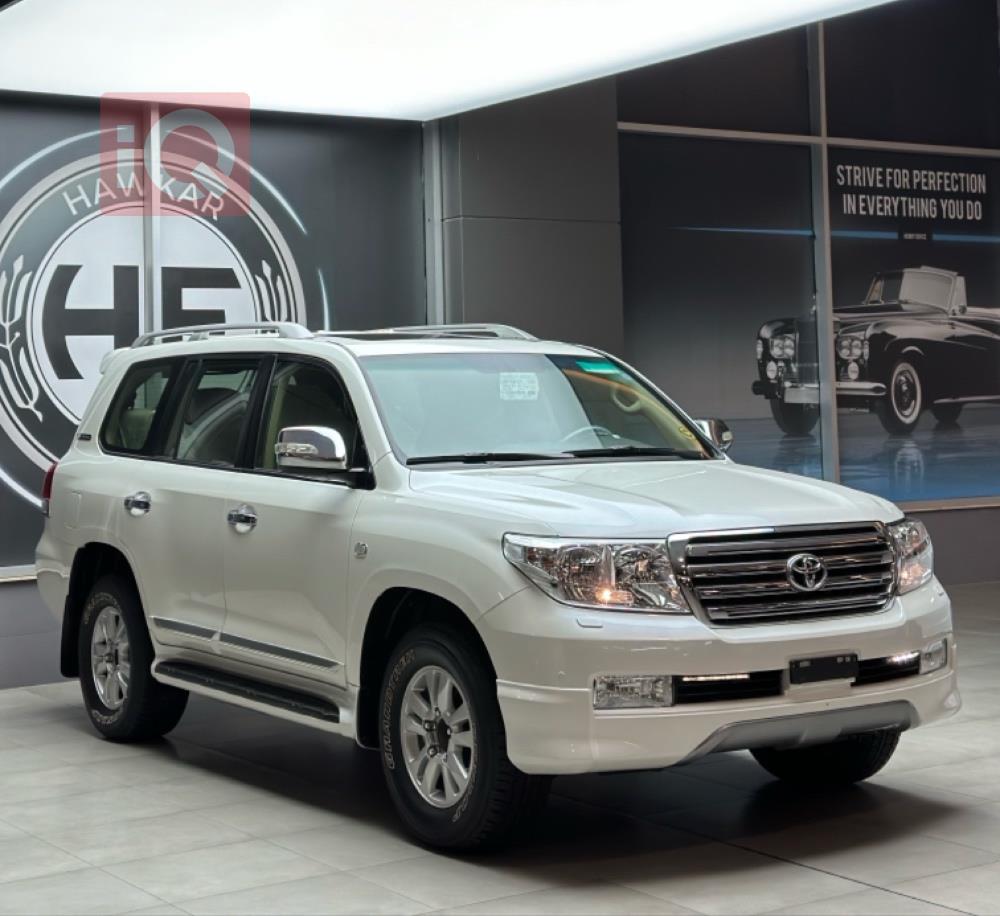 تويوتا لاندكروزر